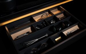 LEICHT Küche KL 86 Carbongrau – LEICHT Studio Leipzig